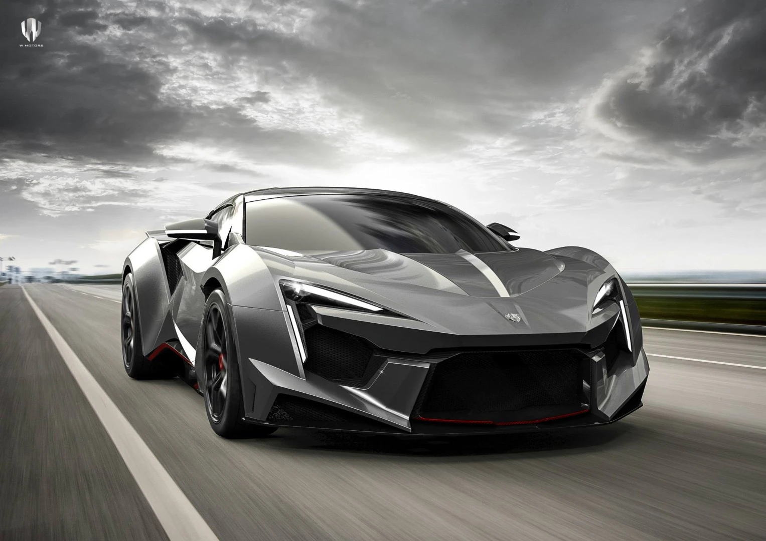 W Motors Fenyr Supersport