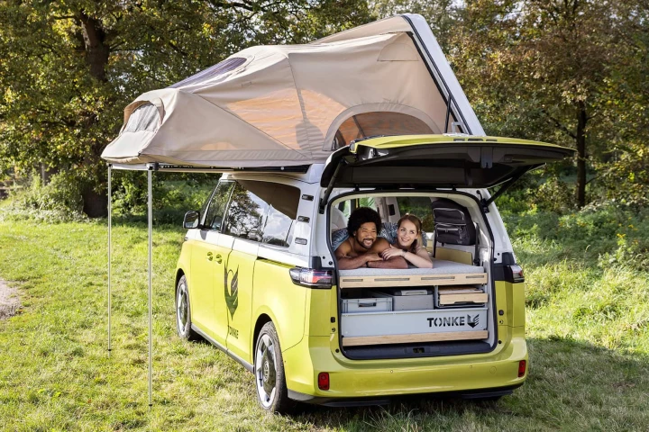 Tonke's innovative pop-and-slide roof creates a larger bed while also adding to the headroom in the main van cabin