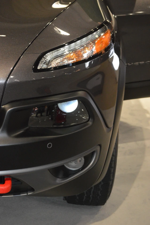 Jeep uses a new three-part light design
