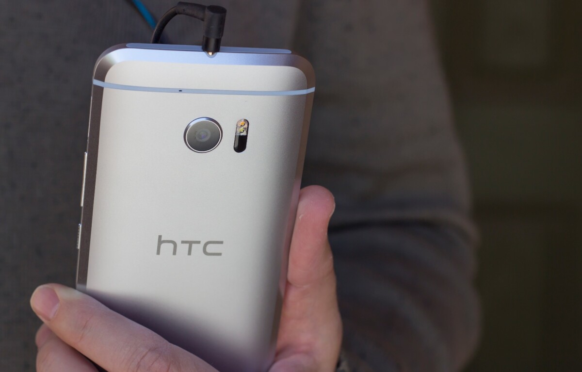 HTC 10