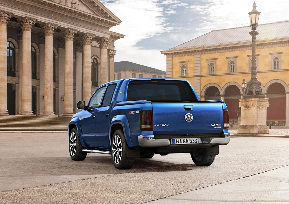 There's very little to set the updated Amarok apart from its precedessor