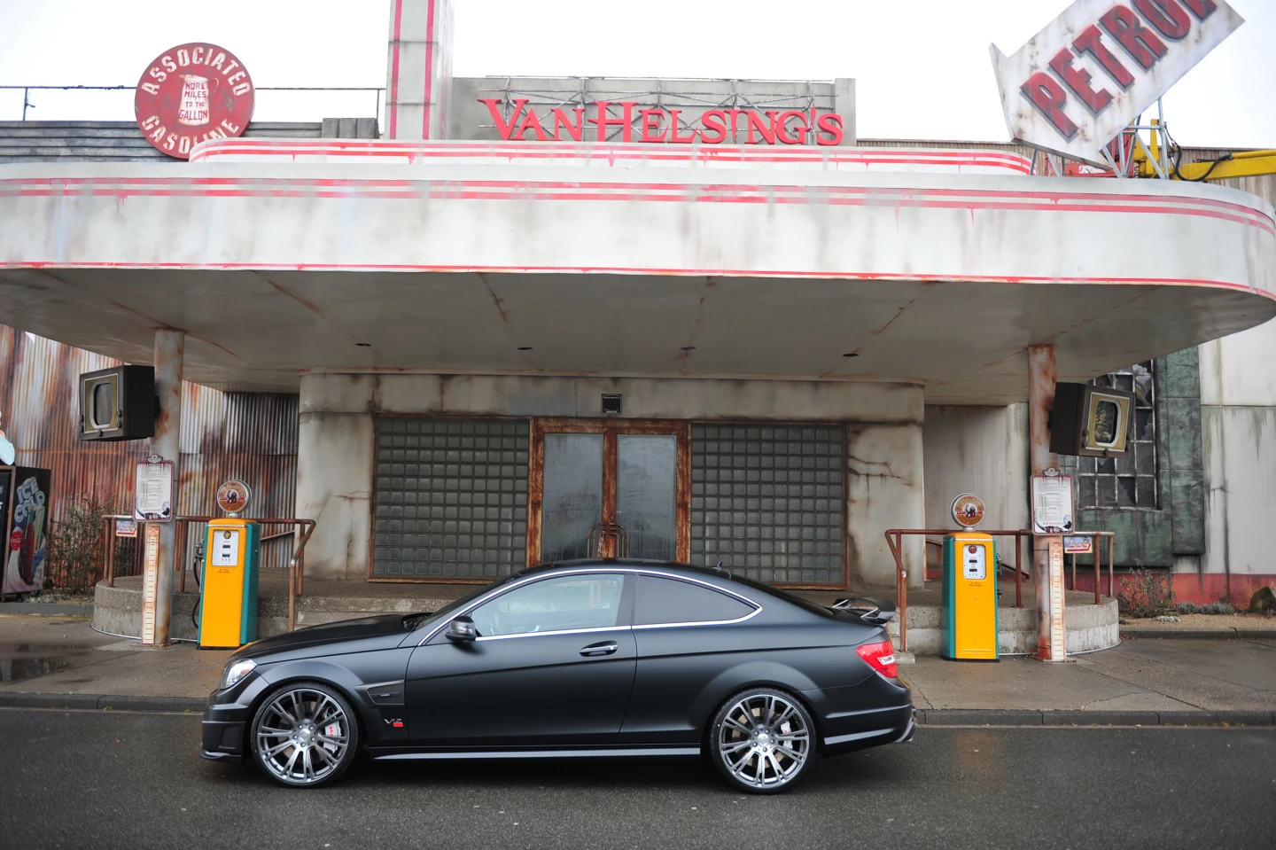 The BRABUS BULLIT Stealth Coupe 800