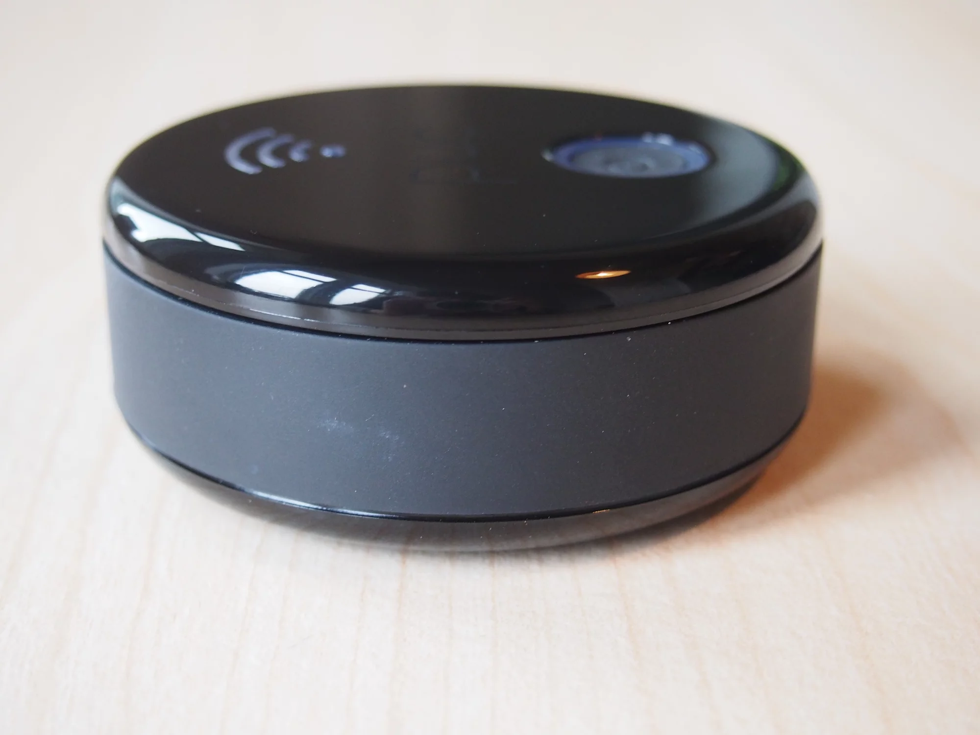 The PUC measures 7.6 cm (3 in) in diameter and 3.2 cm (1.25 in) tall