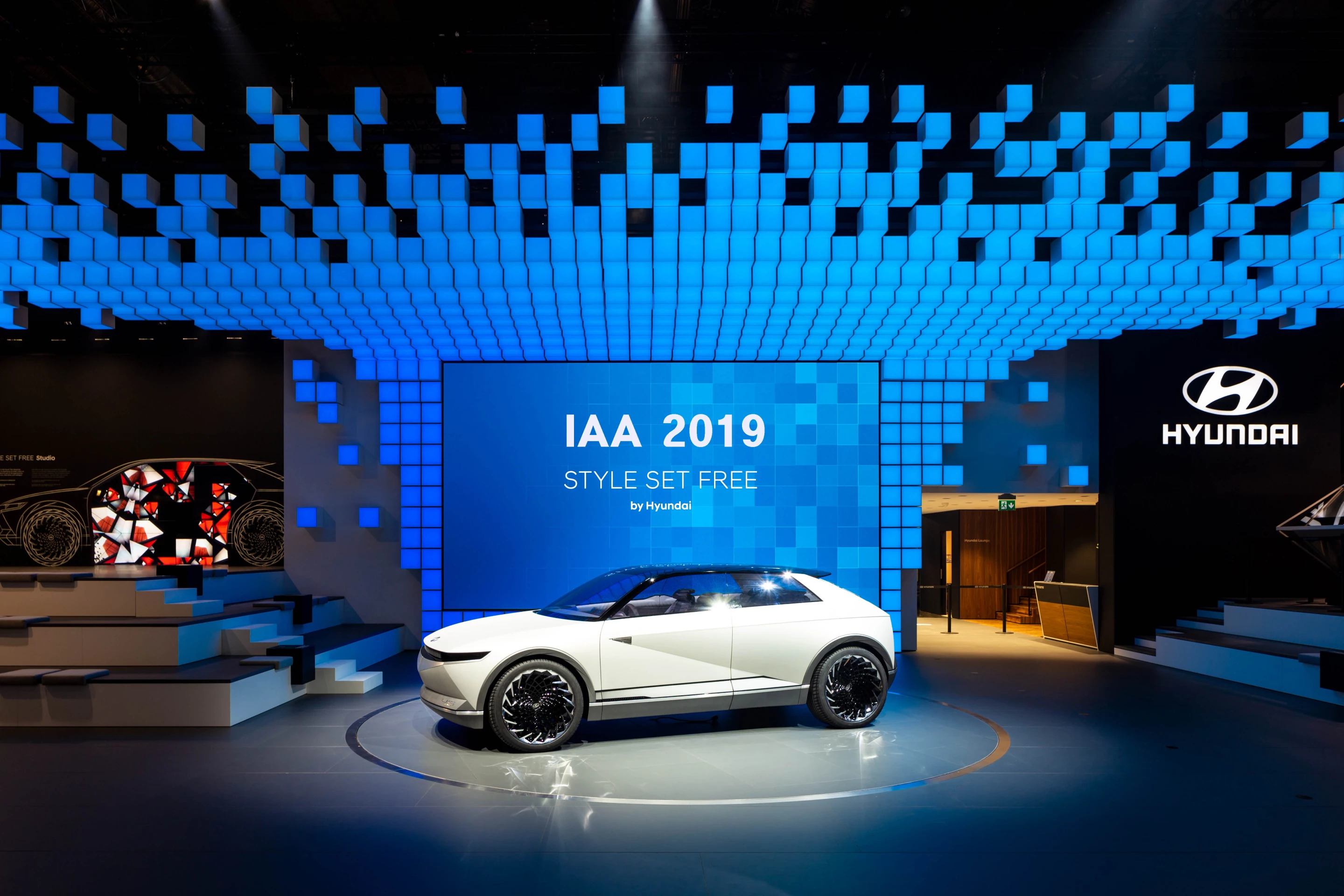 Hyundai has rolled into the Frankfurt Motor Show with a new concept built with autonomy and electric propulsion in mind