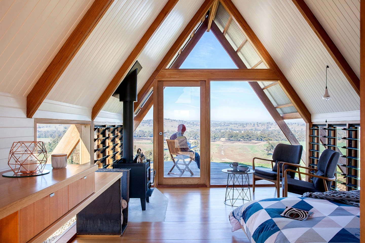 JR's Hut at the Kimo Estate is located around 12 km (7.5 mi) outside the town of Gundagai in rural Australia
