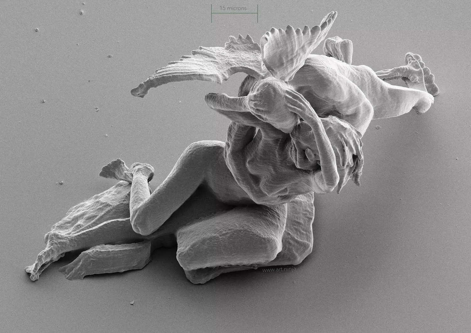 Close-up of the sculpture "Cupid and Psyche: The First Kiss" (Photo: Jonty Hurwitz)