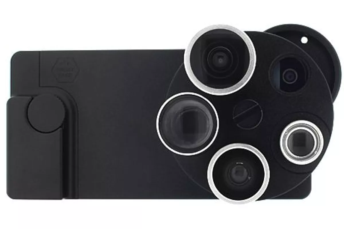 Turtleback's TurtleJacket PentaEye packs four lenses and a specialist lens mount into an attachment tailored to the iPhone 5