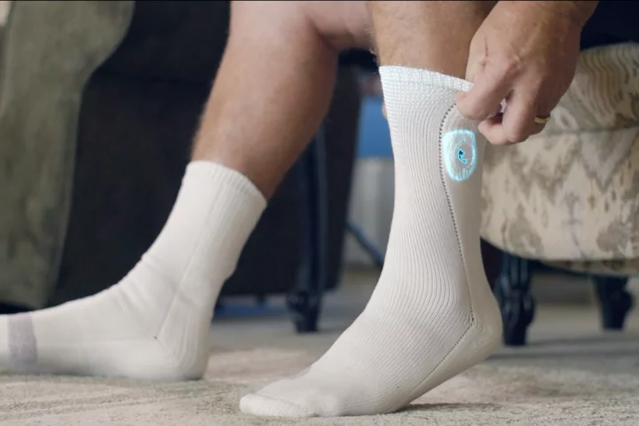 Siren Diabetic Socks monitor the temperature of the wearer's feet, checking for the heat associated with inflammation
