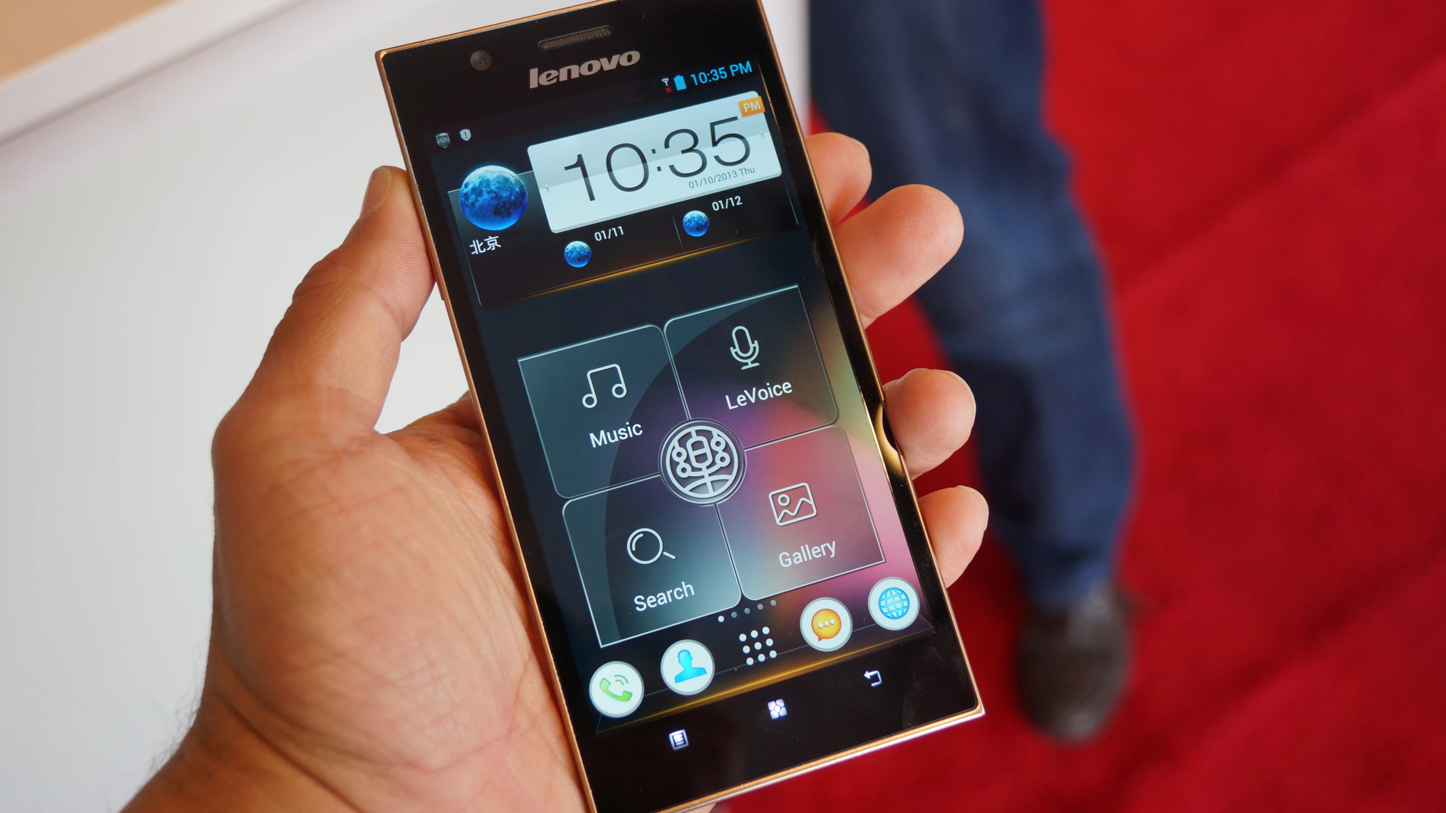 Lenovo has released the K900 smartphone in China