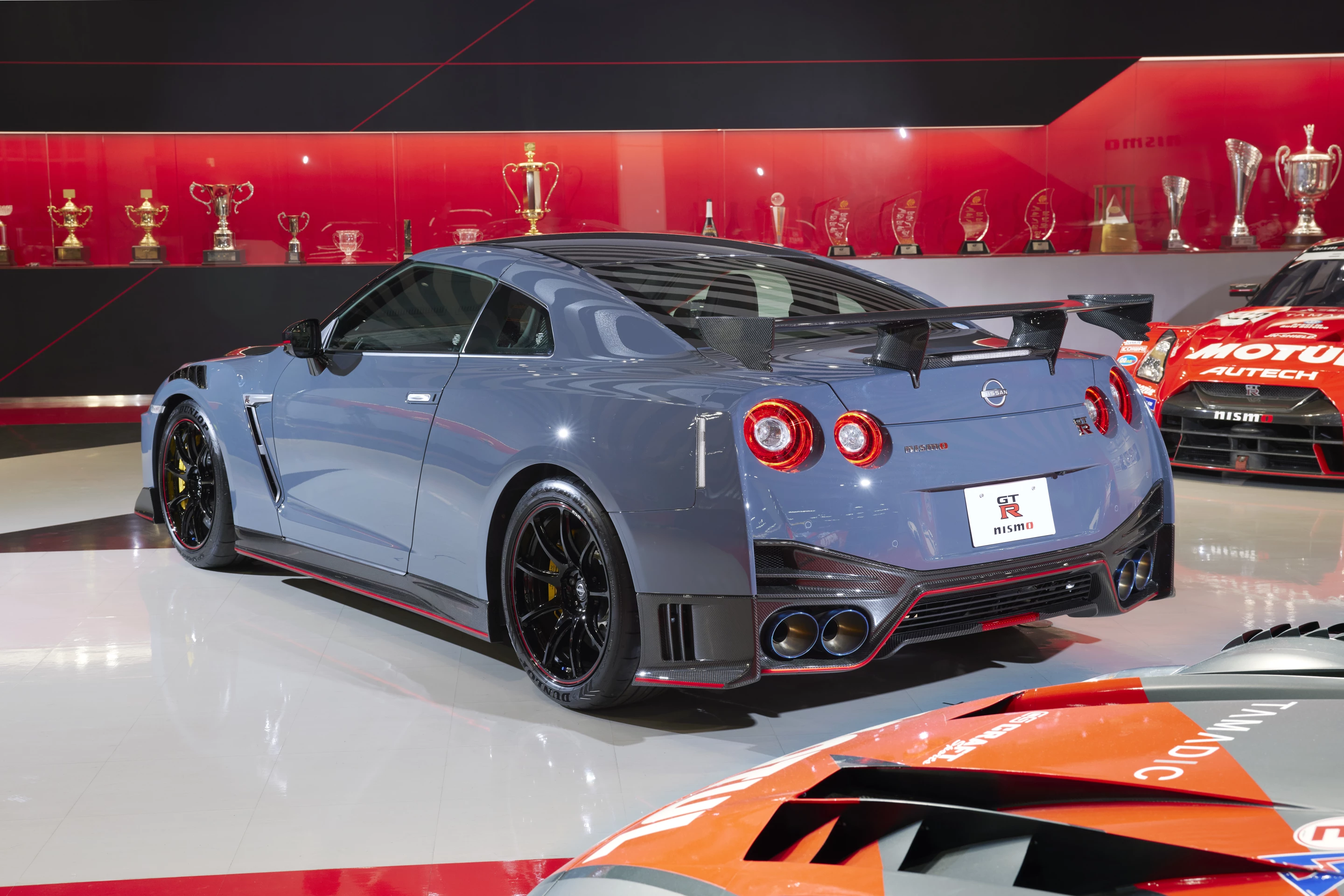 The new Nissan logo, first introduced on the Ariya, now features on the wheel centers and rear deck of the GT-R