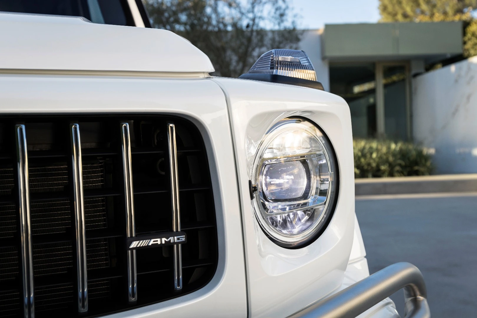 Small AMG emblems are found in and around the Mercedes-AMG G 63