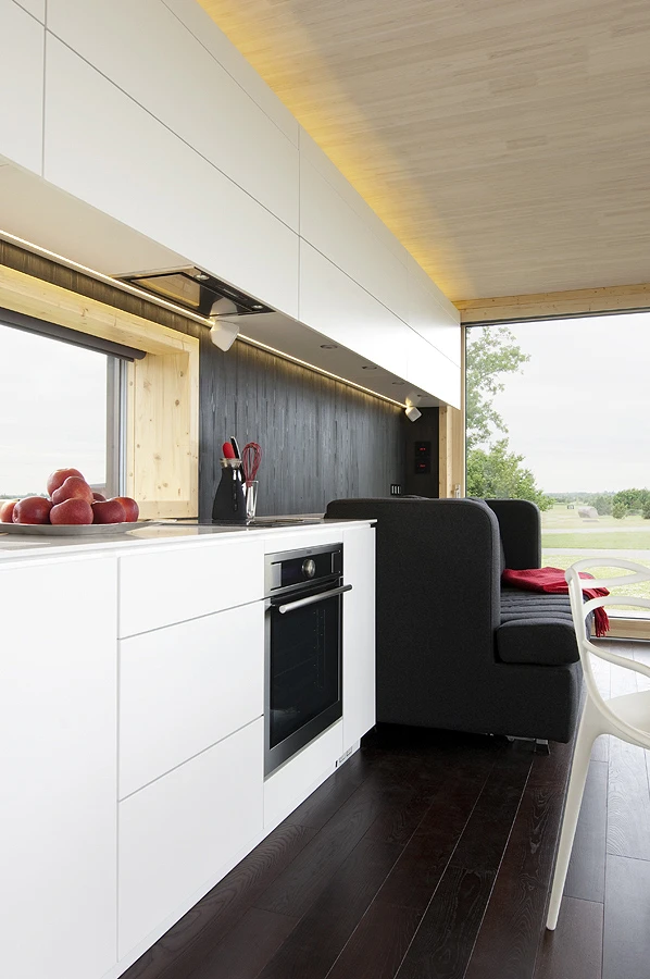 The interior looks spacious and comfortable (Photo: Architect 11)