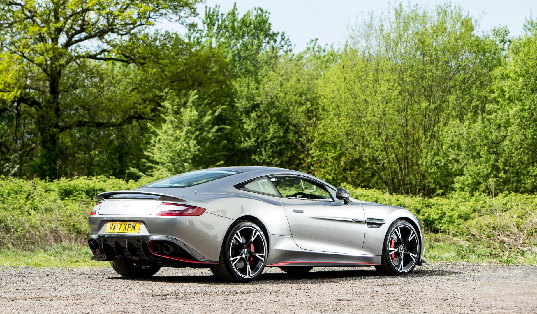As Aston Martin's flagship Grand Tourer, the Vanquish S Coupé has a base price in the U.K. of £199,950, so someone got a bargain with this car as it was first registered in July 2017 and sold with less than 1000 miles on the clock. It sold for £163,900($216,613)
