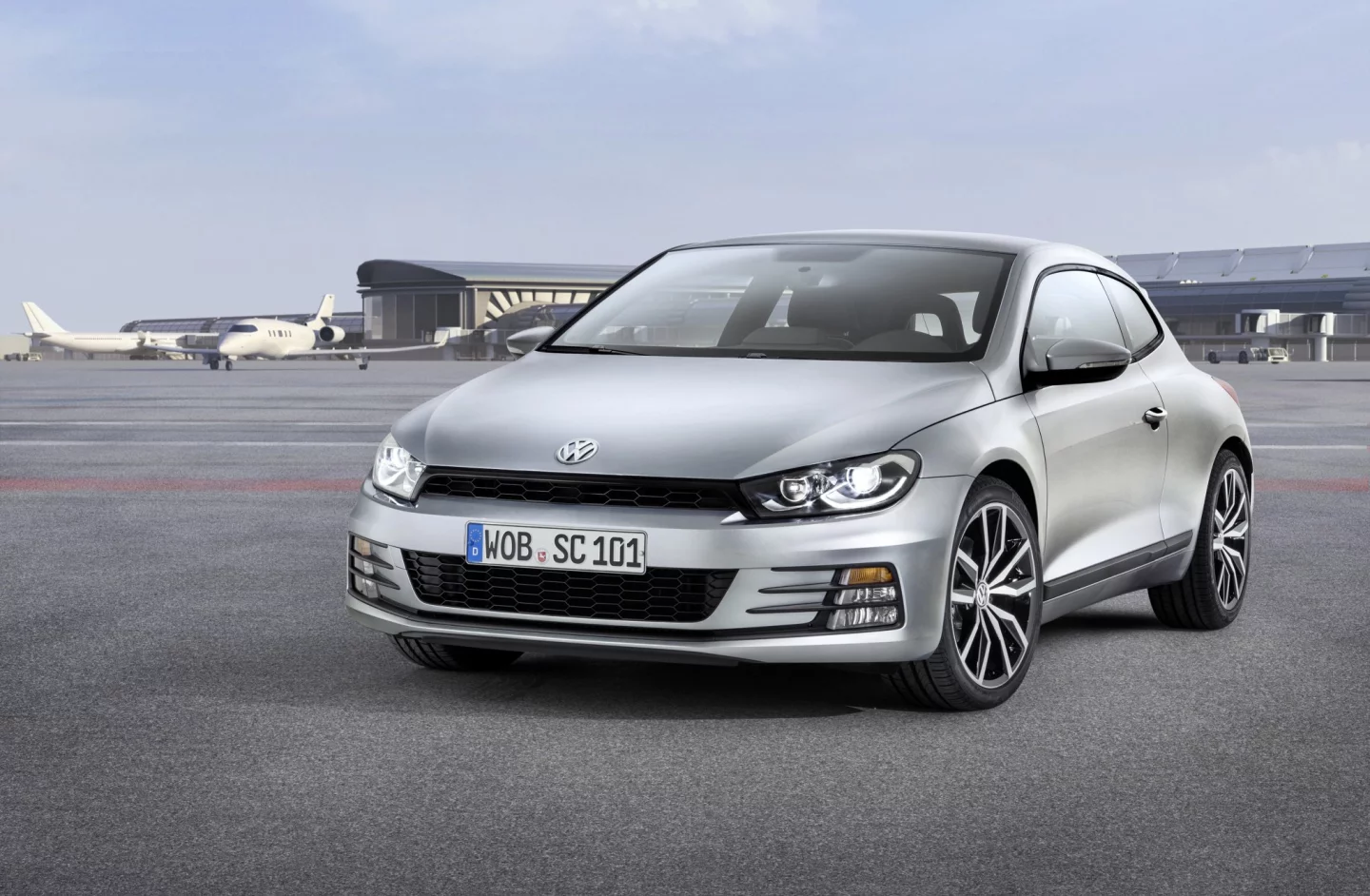 A DSG gearbox is available on the new Scirocco