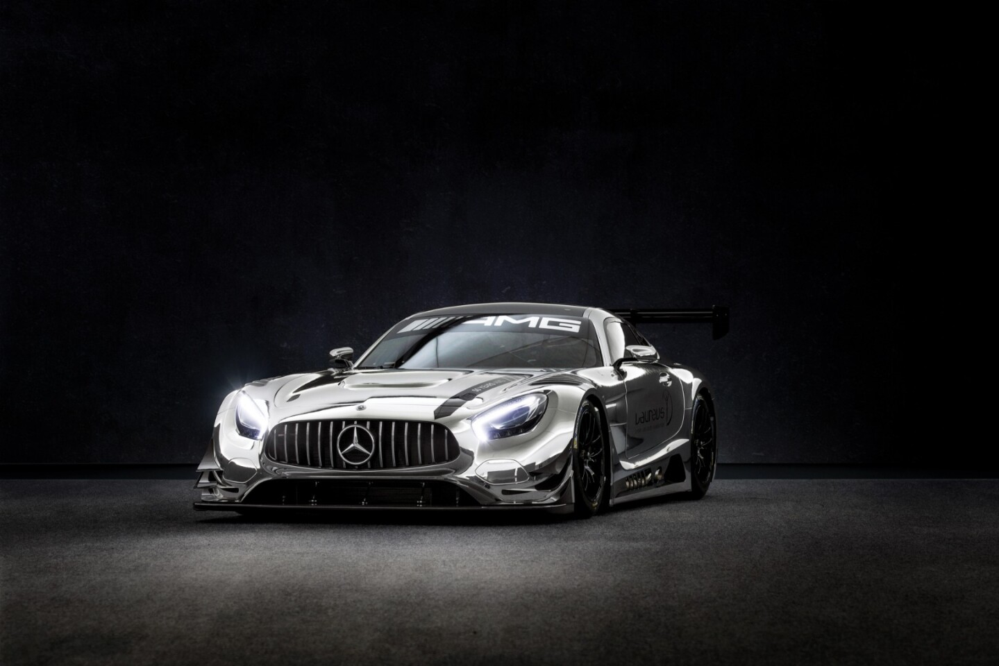 2018 Monterey Car Week Auction Report | 2017 Mercedes-AMG GT3 'Laureus' | Estimate: from $400,000 to $600,000 | No Reserve | Sold for $885,000 | Auction: RM-Sothebys | Lot 219 | Official Description