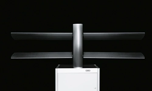 The DualWingGenerator comprises a vertical column supporting a bottom and top pair of wings to total 250 cm (98.4 in) across