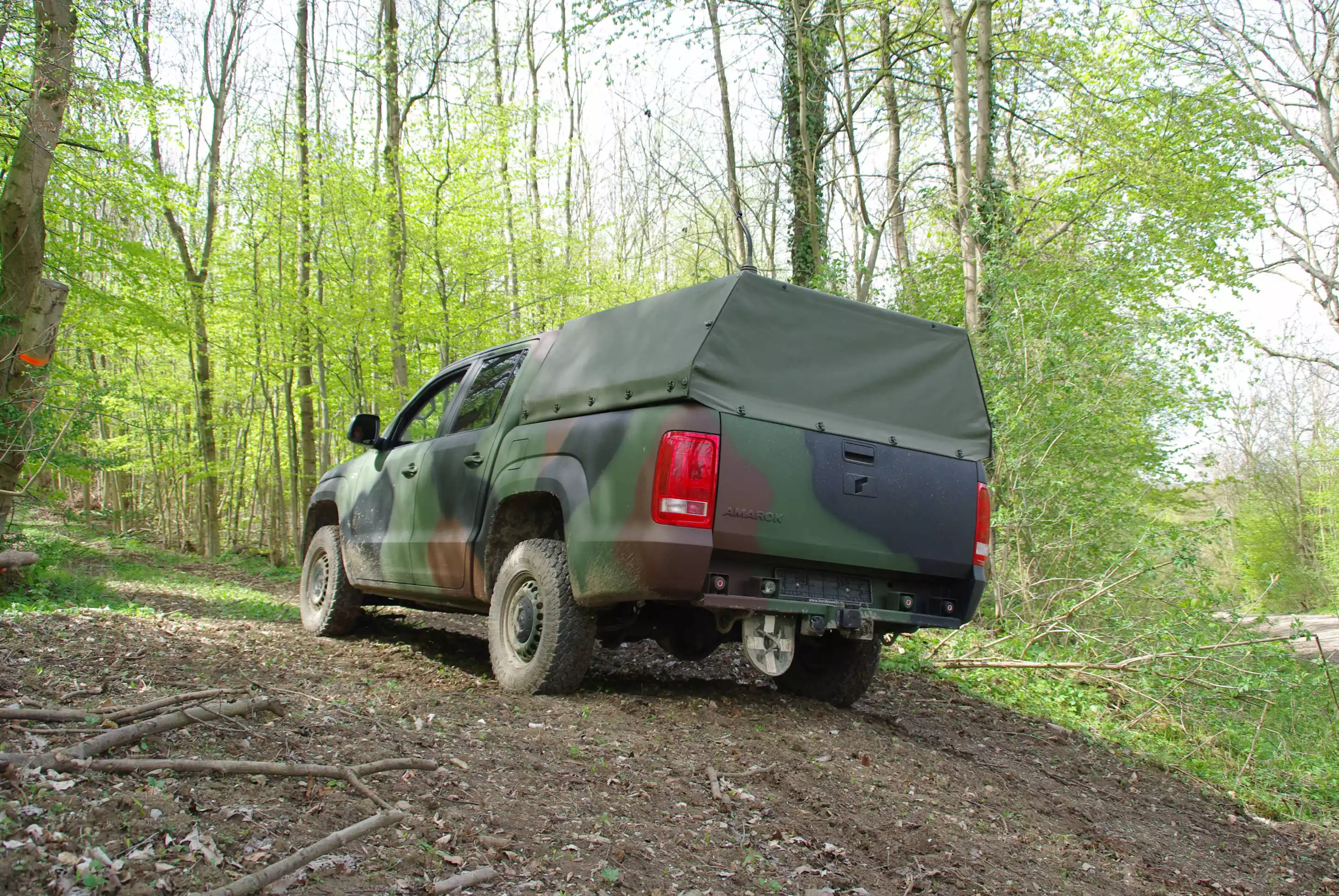 The Amarok M can be equipped with a diesel or gas engine (Photo: Rheinmettal AG)