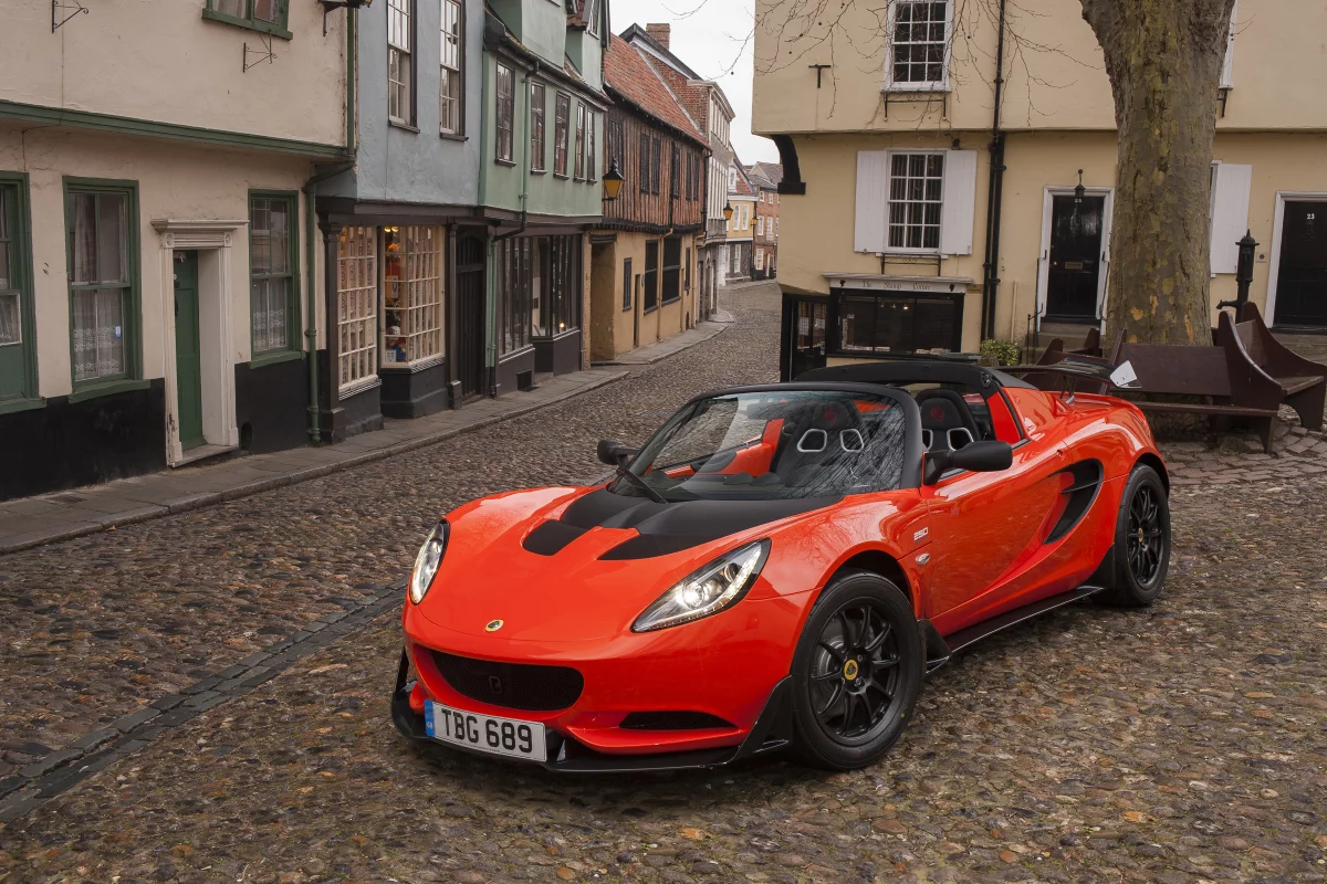 The Lotus Elise Cup 250 will have a limited run of only 200 units per year
