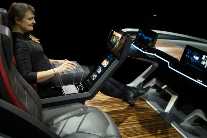 Bosch's 2017 concept features screens all over, just like last year