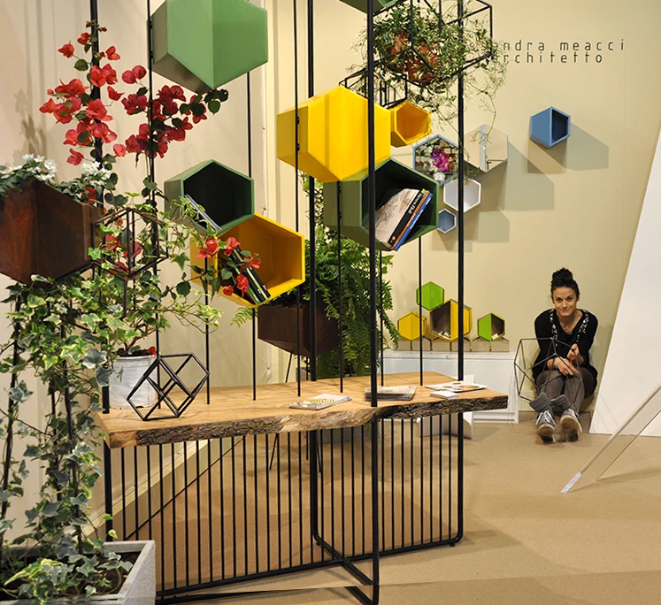 Beehive-inspired furniture by Alessandra Meacci (Photo: Edoardo Campanale/Gizmag.com)
