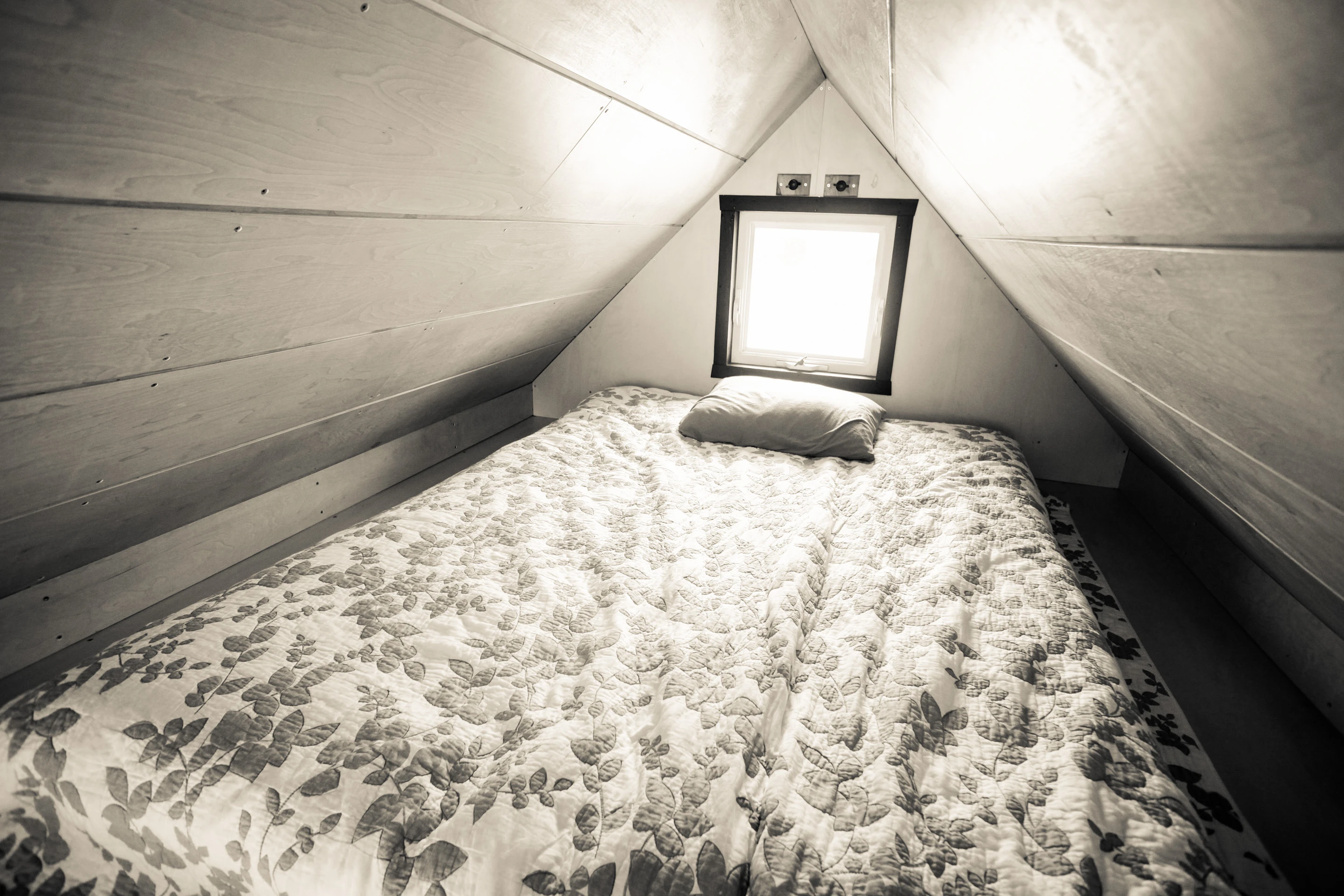 Sleeping loft