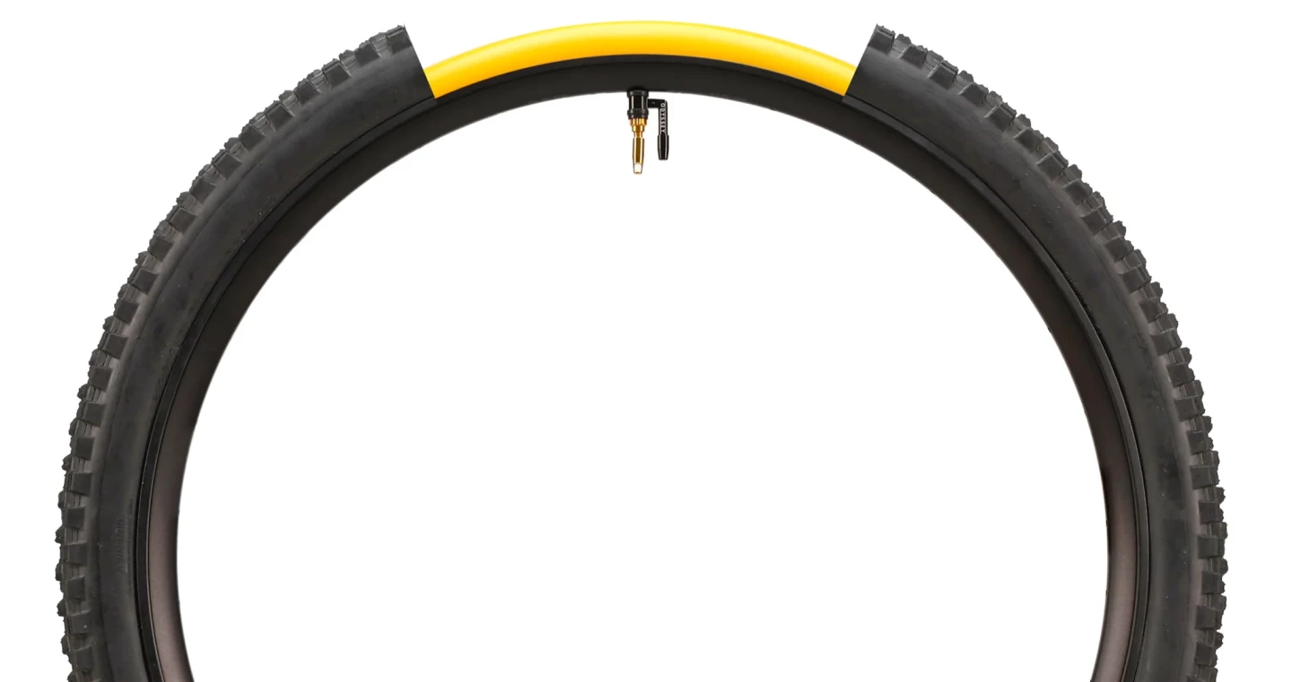 The OPTIS is offered in both 27.5- and 29-inch tire sizes