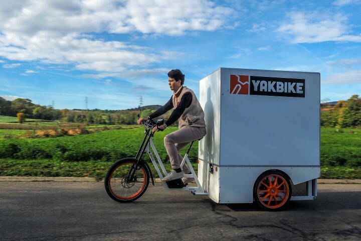 The Yakbike hits the road