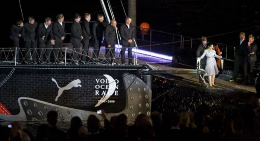 Salma Hayek christens il mostroPhoto: Sally Collison/PUMA Ocean Racing
