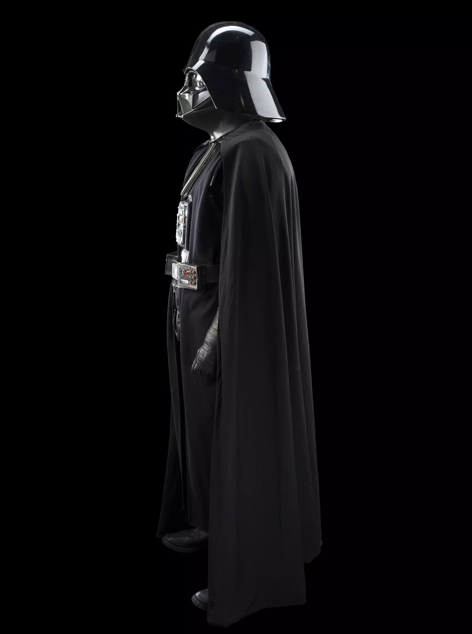 Darth Vader Costume from Star Wars: A New Hope (1977) | Estimate: $150,000 to $250,000 | Propstore Entertainment Memorabilia Live Auction | Los Angeles | 26 & 27 August 2020