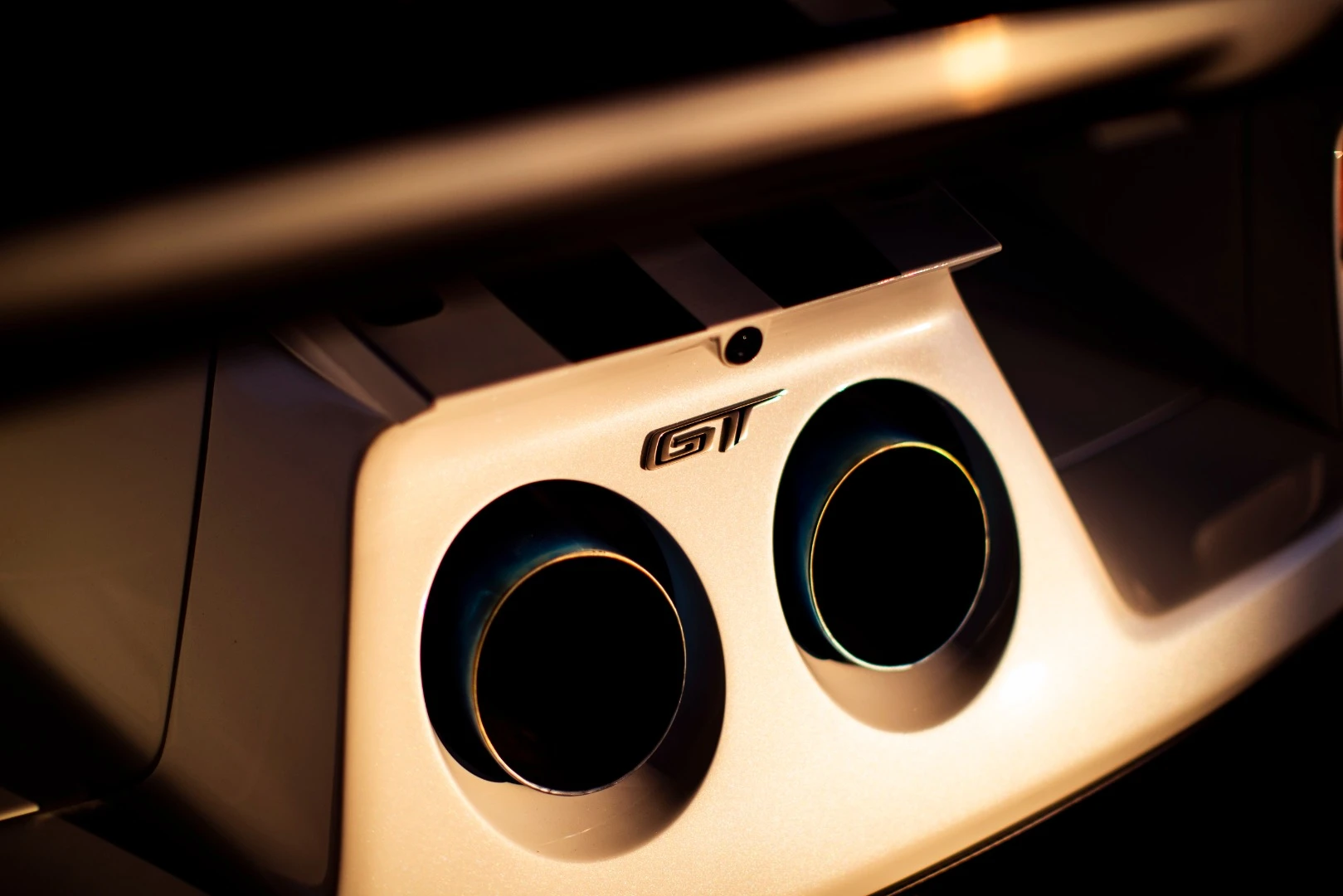The GT Mk II runs on a 3.5-liter EcoBoost engine outputting 700 hp