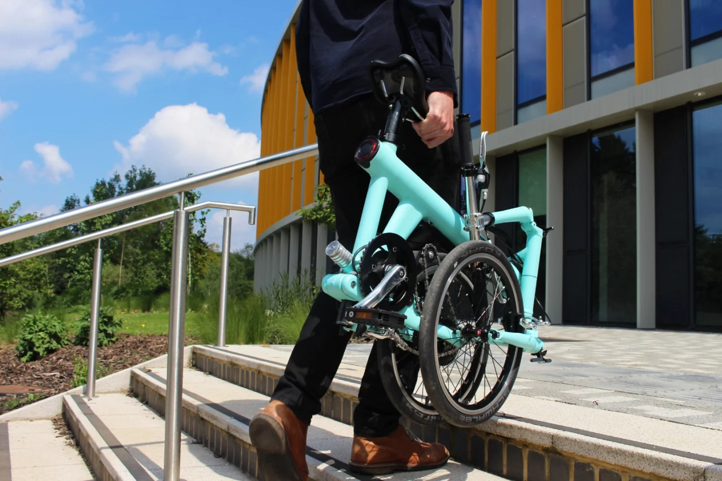 The Flit-16 tips the scales at 14 kg