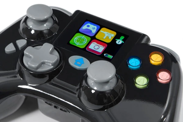 The Turbo Fire EVO Wireless Controller for Xbox 360 packs a 1.7-inch LCD display
