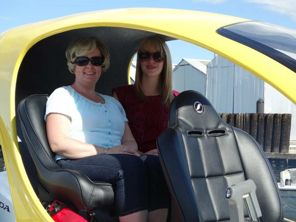 This Helicat has a single driver seat and small double rear seat