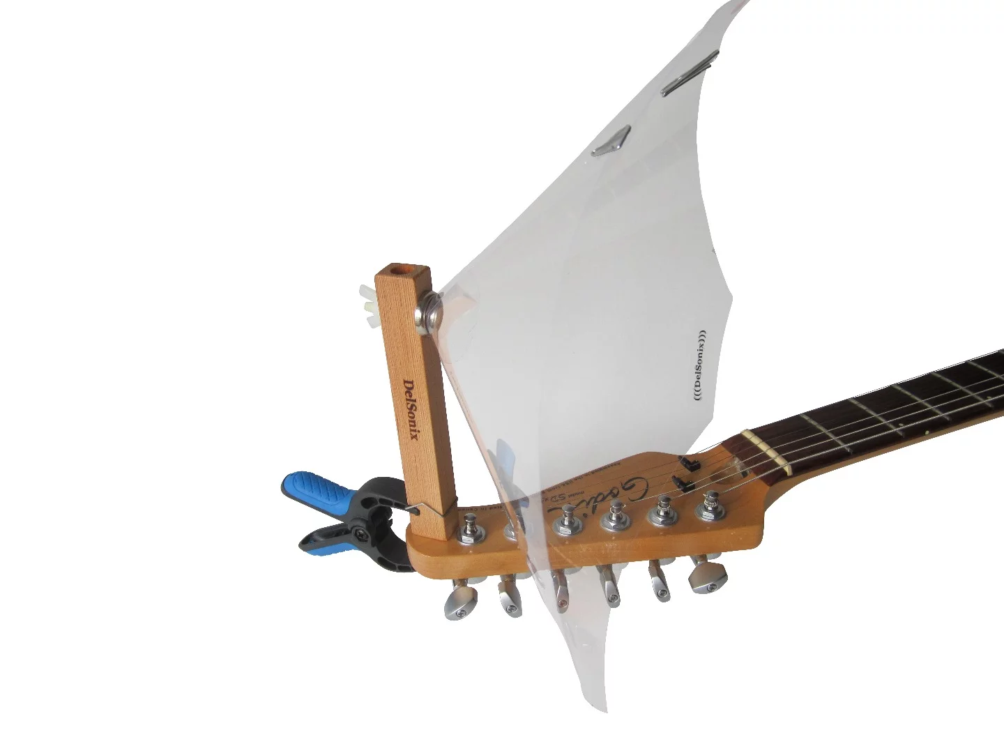 The SD28 comprises an off-the-shelf spring clamp that's attached to an instrument's headstock, a hollowed out wooden tube and a polyester resonator