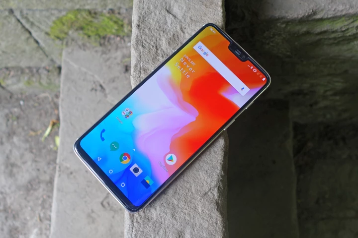 The OnePlus 6 follows last year's OnePlus 5T
