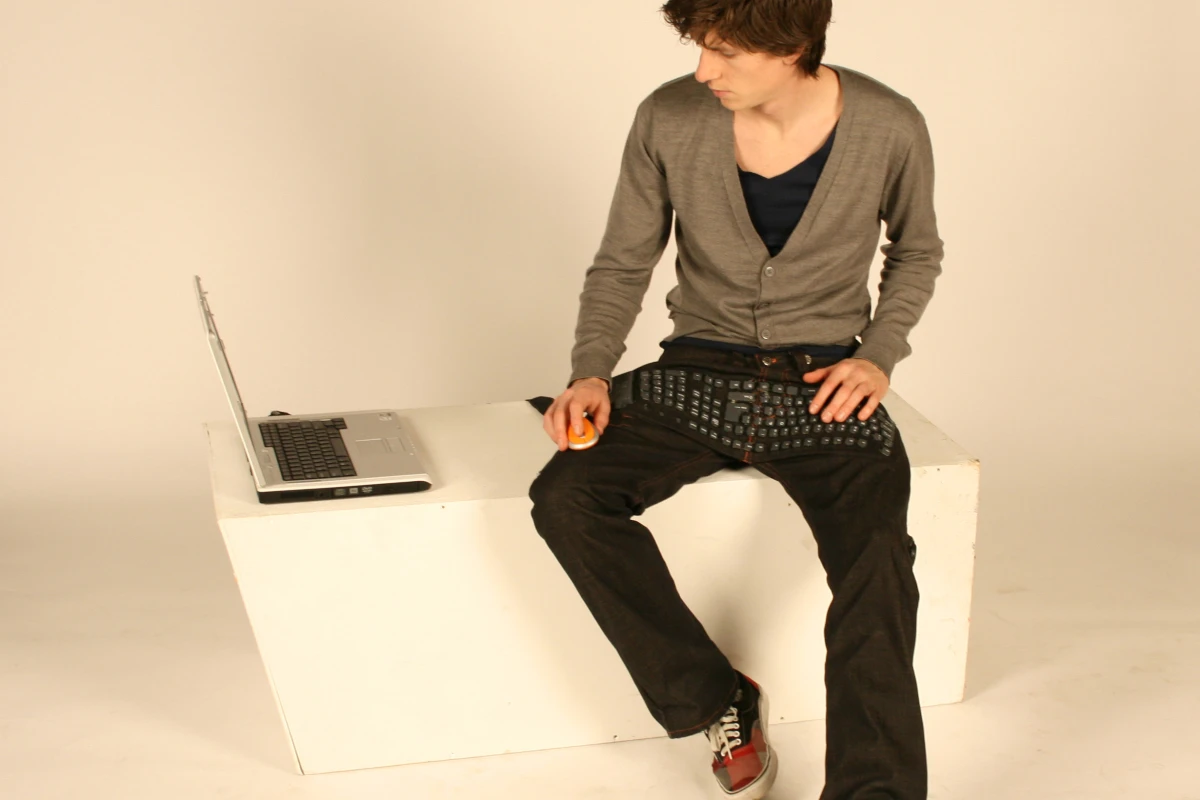 Nieuwe Heren's "Beauty and the Geek" concept incorporates a keyboard into a pair of jeans