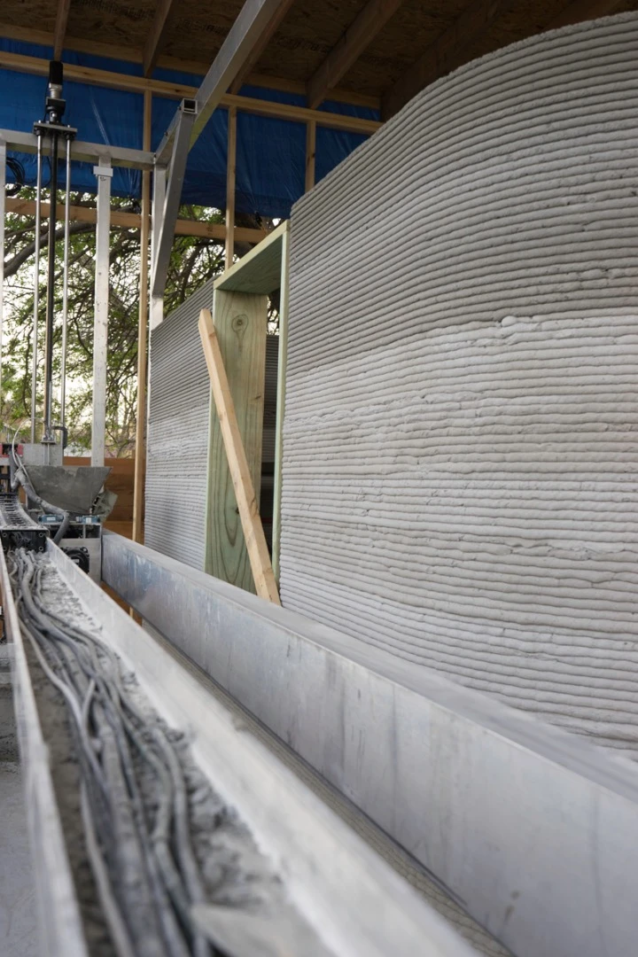 Construction shot of the 3D-printed home