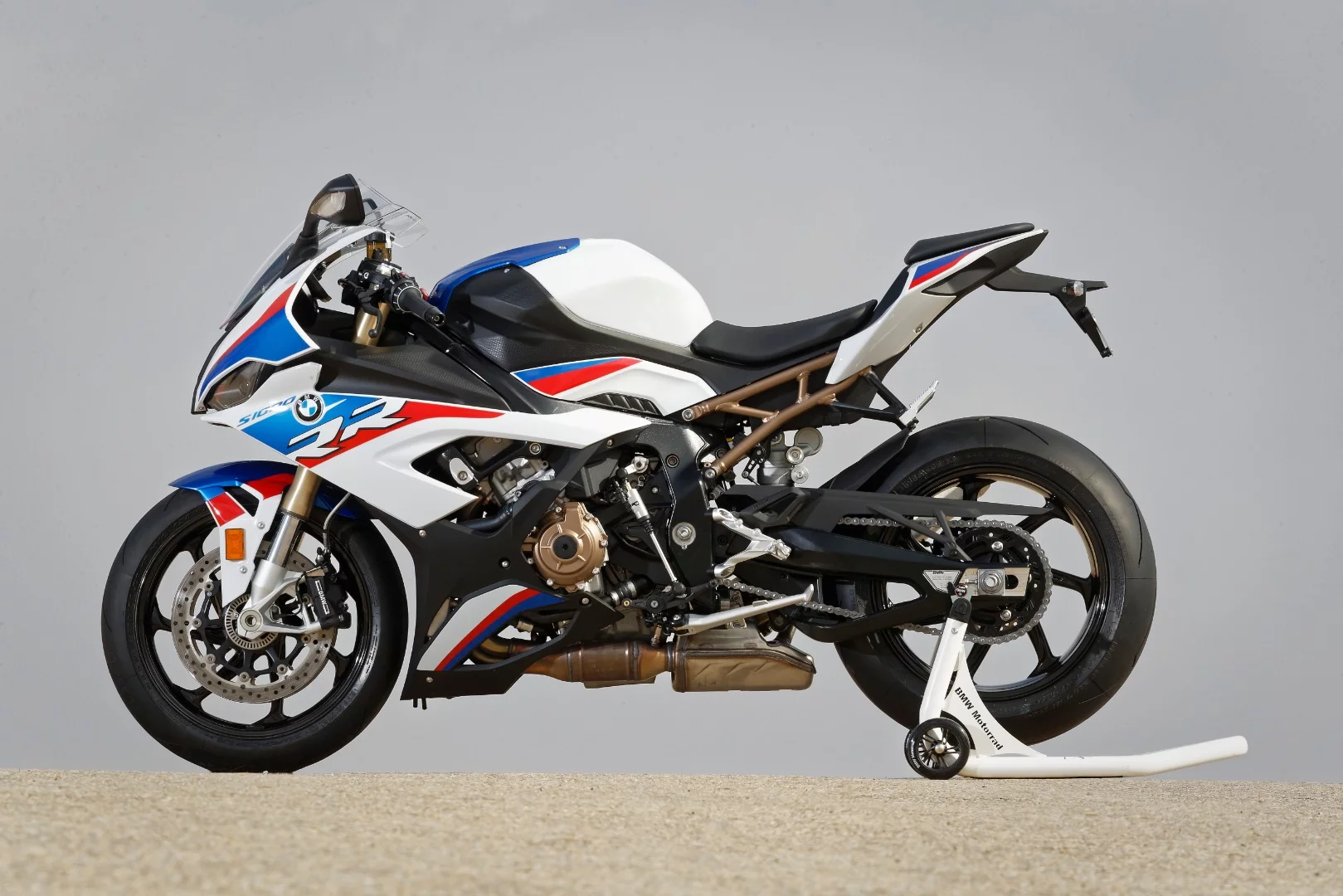 2019 BMW S1000RR: on a race stand