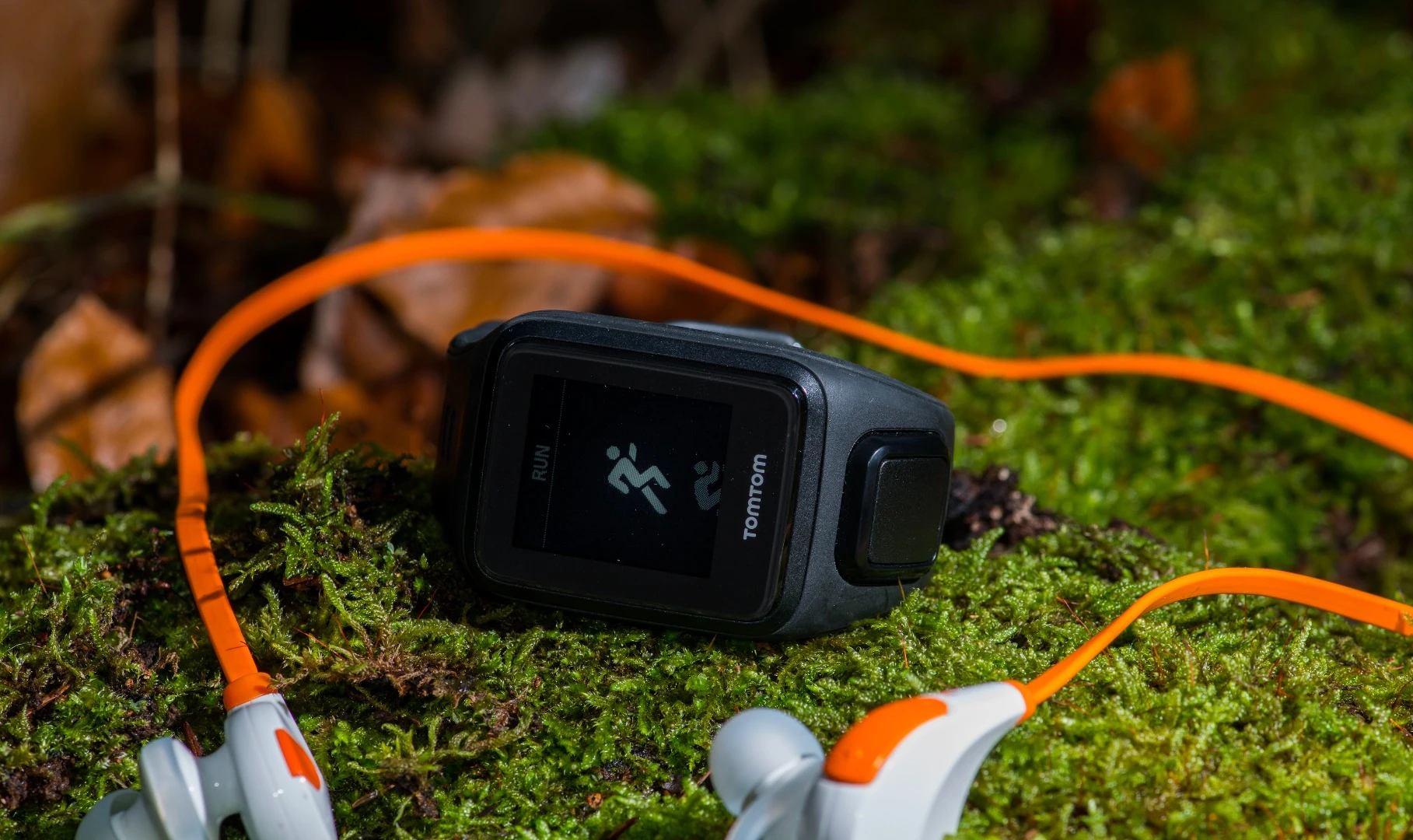 The TomTom Spark (Cardio + Music) can be used to track a number of different sports