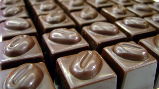 Eating high levels of chocolate could be associated with a significant reduction in the risk of certain cardiovascular disorders (Photo: Kirti Poddar on Flickr)