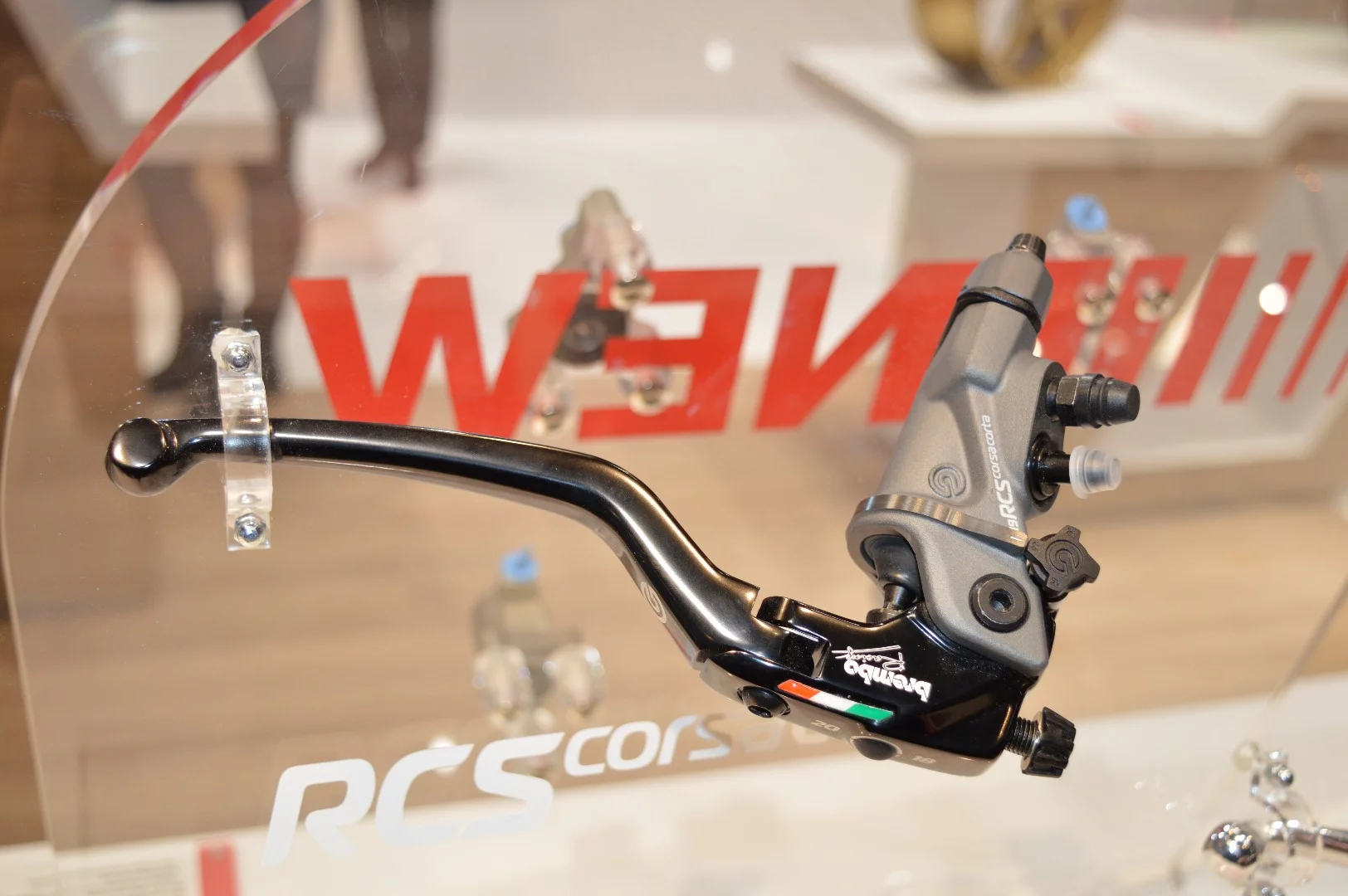 Brembo's latest RCS Corsa Corta brake master cylinder innovates by allowing the rider to adjust the lever's responsiveness at three different levels: normal, sport and race