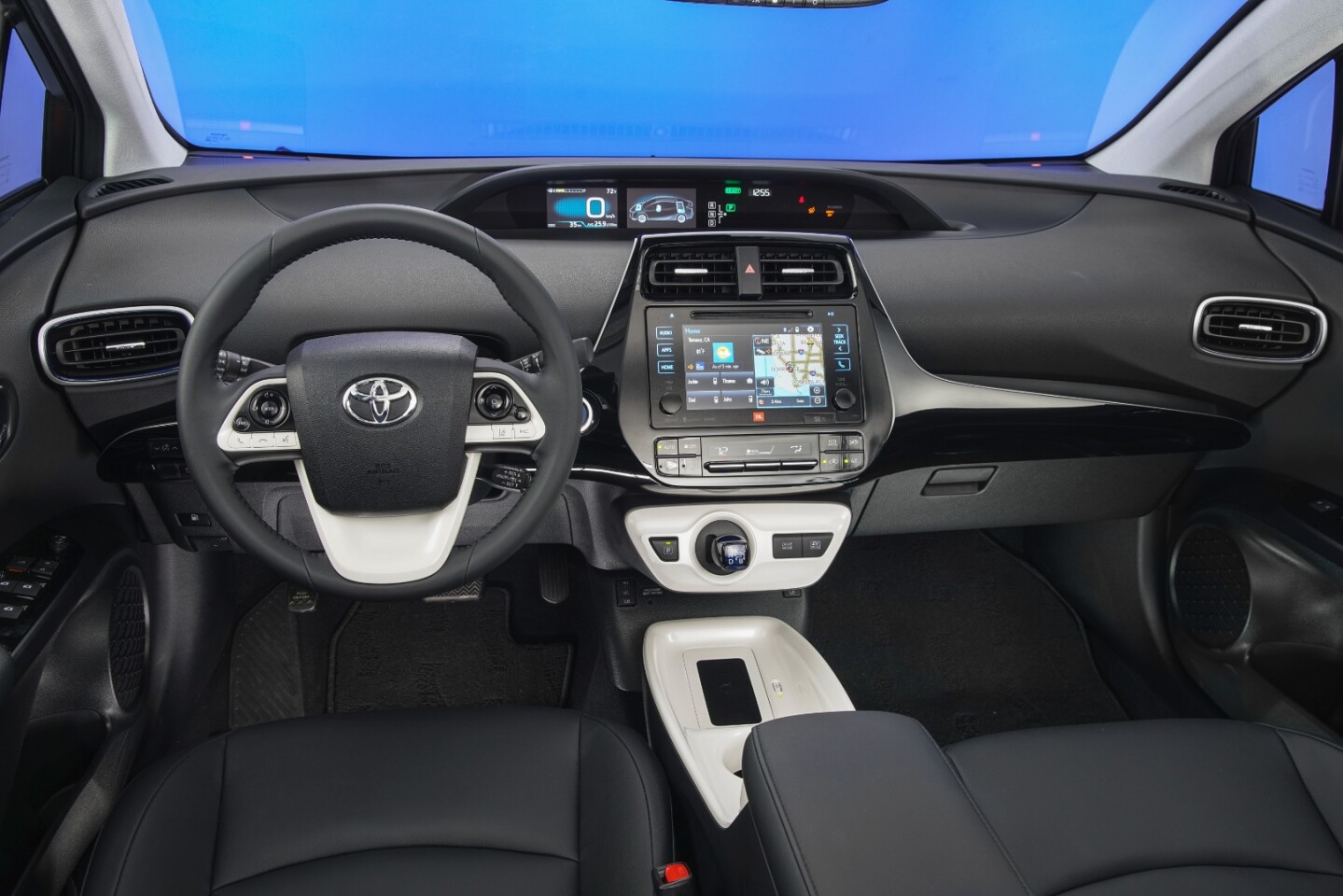 The overall shape of the Prius as a car (and brand) remains, found in the dual rear windows, odd trunk-like protrusion from the hatchback