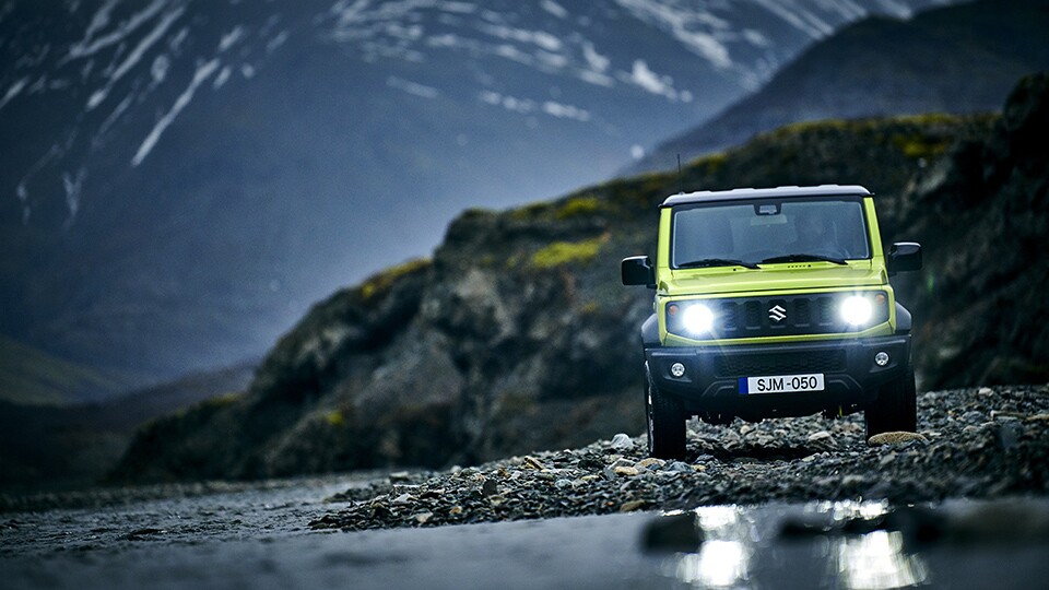 Suzuki Releases Details On The Super Cute 2019 Jimny 4x4 2019 suzuki jimny redesign, release date, engine, pricing. super cute 2019 jimny 4x4
