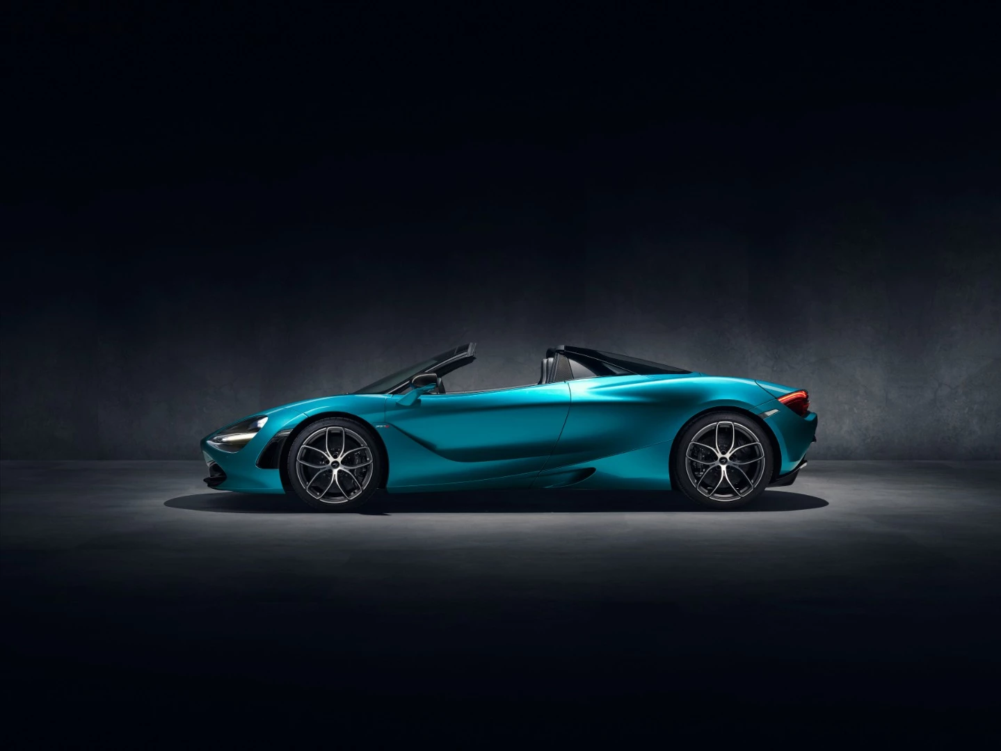 McLaren 720S Spider convertible: a top-down evolution for the Super series