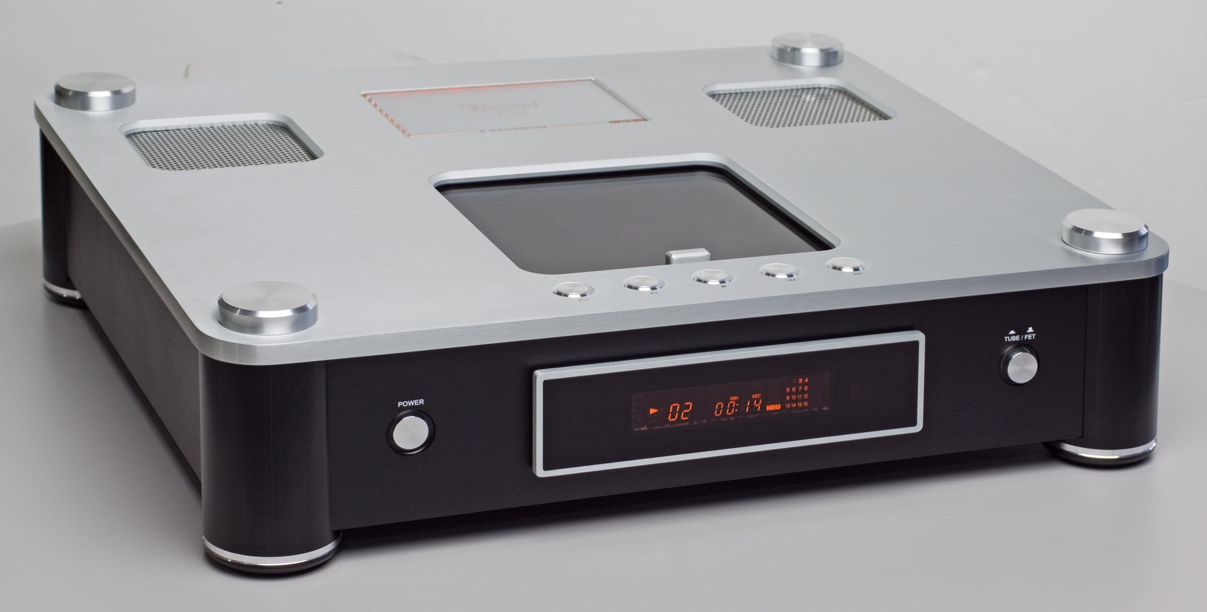 Vincent's C-60 audiophile-grade CD player