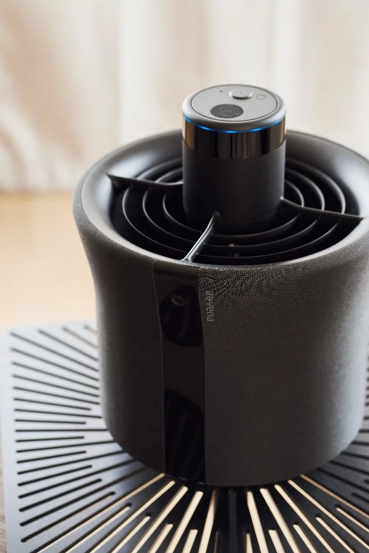 The cylindrical Aire drone weighs 3 lb (1.3 kg)