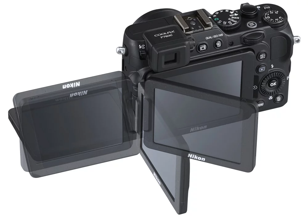 The Nikon Coolpix P7800 has a three inch vari-angle screen on the rear which makes it easier to shoot from otherwise awkward positions