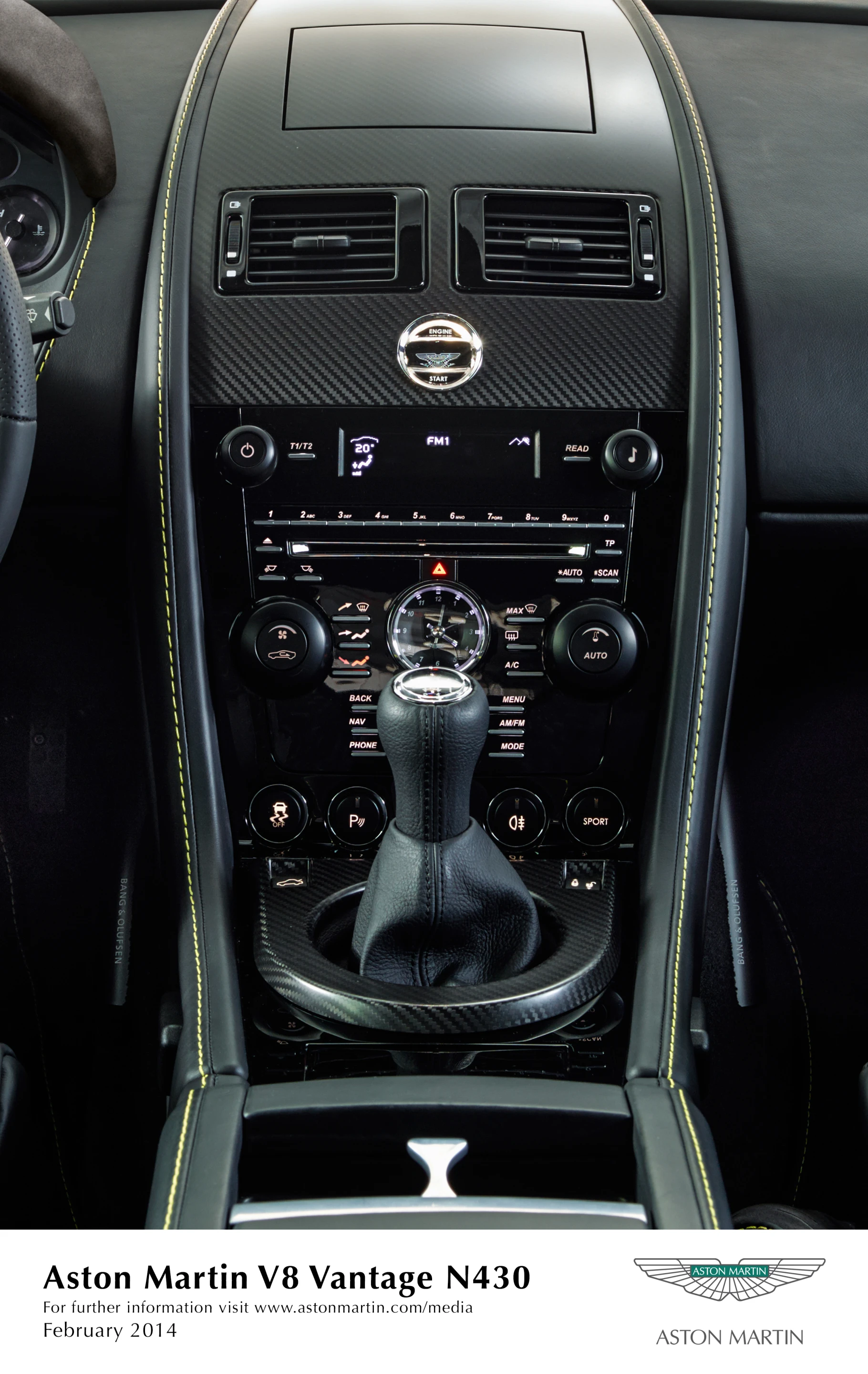 Vantage N430 dash detail