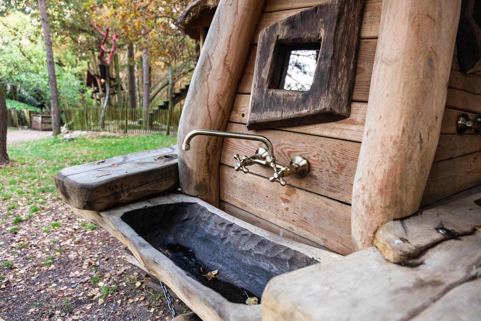 Kulturinsel Einsiedel: EVERYTHING is hand-made and a little quirky