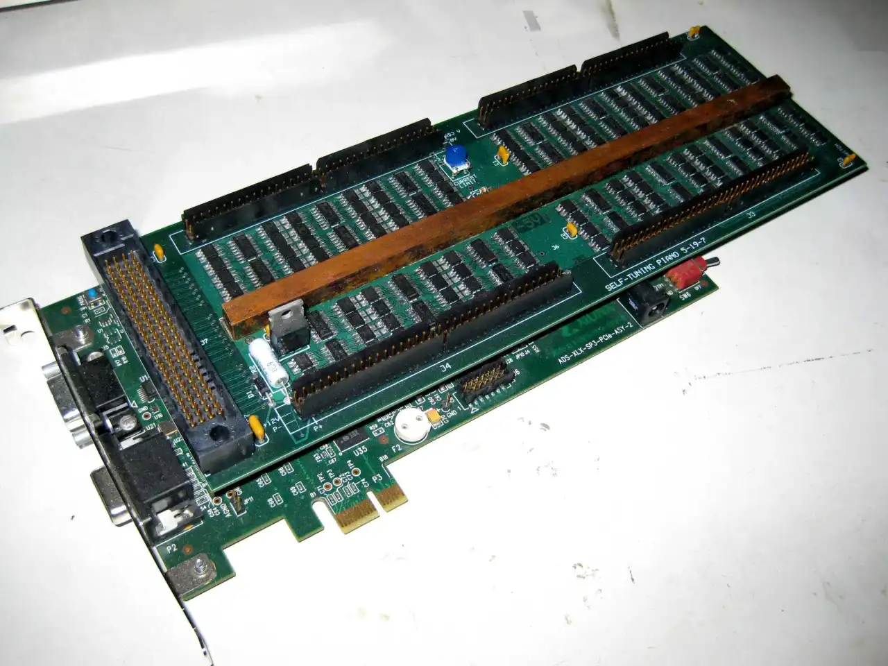 The self-tuning piano system's main circuit board